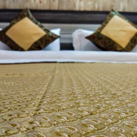 Dwivedi Hotels Hotel Elena Varanasi Luaran gambar