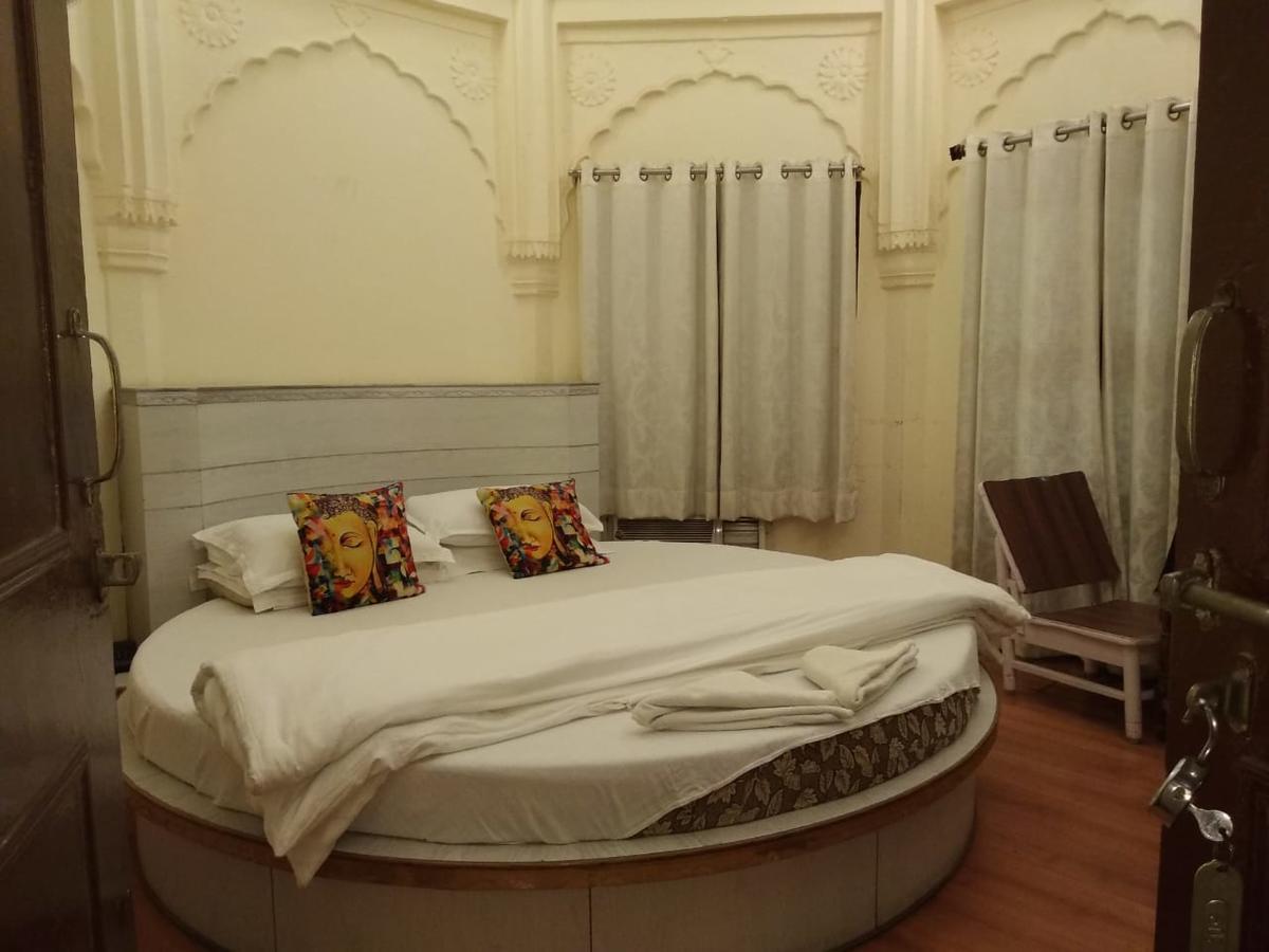 Dwivedi Hotels Hotel Elena Varanasi Luaran gambar