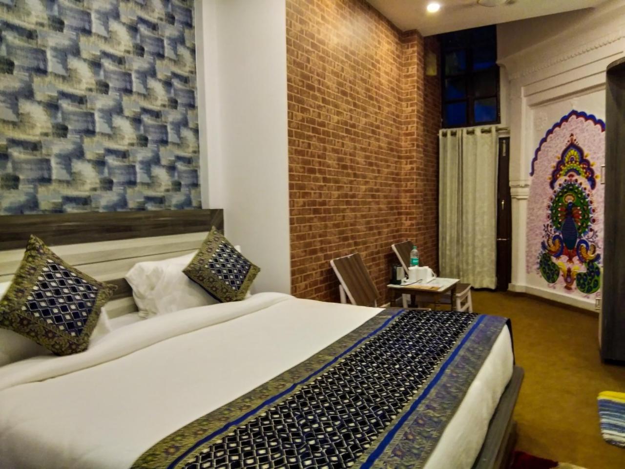 Dwivedi Hotels Hotel Elena Varanasi Luaran gambar