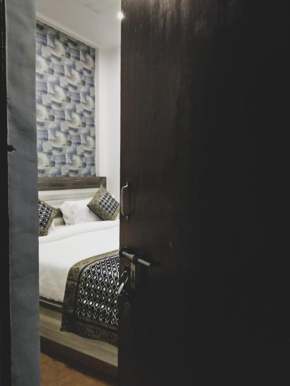 Dwivedi Hotels Hotel Elena Varanasi Luaran gambar