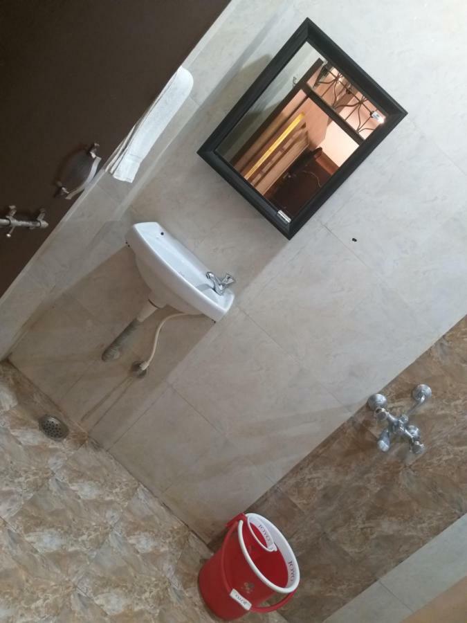 Dwivedi Hotels Hotel Elena Varanasi Luaran gambar